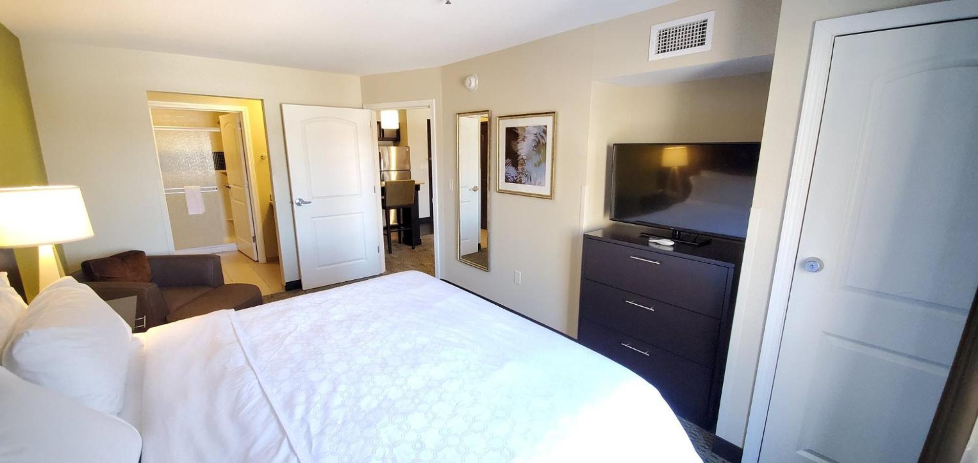 Hotel Staybridge Eau Claire - By Ihg 3*