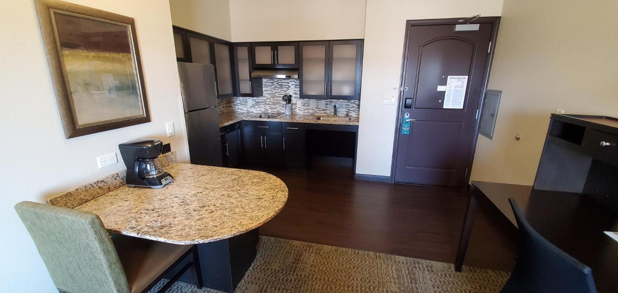 Staybridge Eau Claire - By Ihg 3*