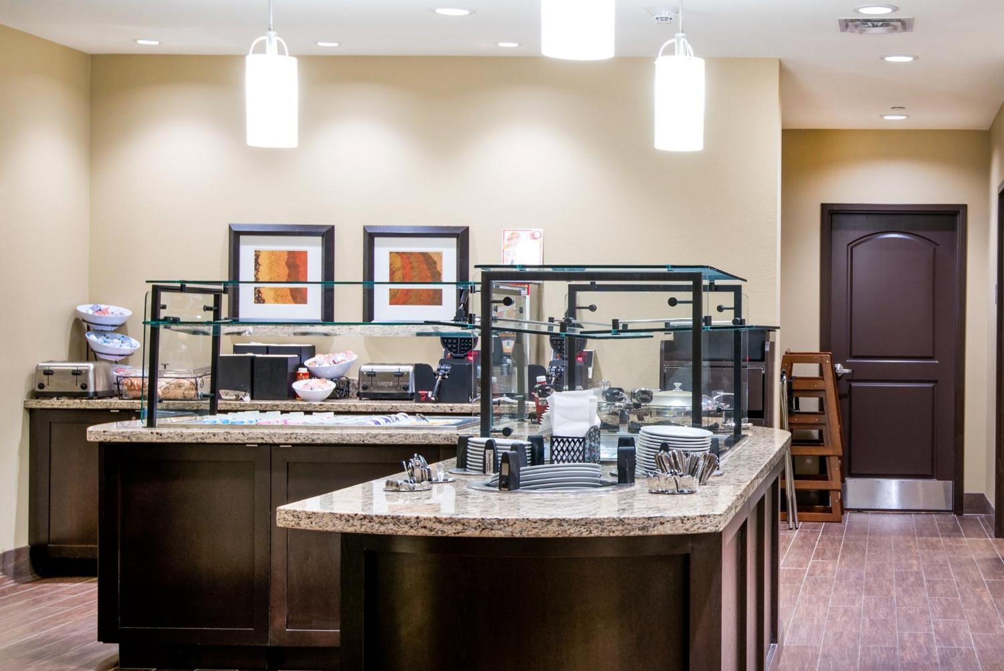 Staybridge Eau Claire - By Ihg Altoona