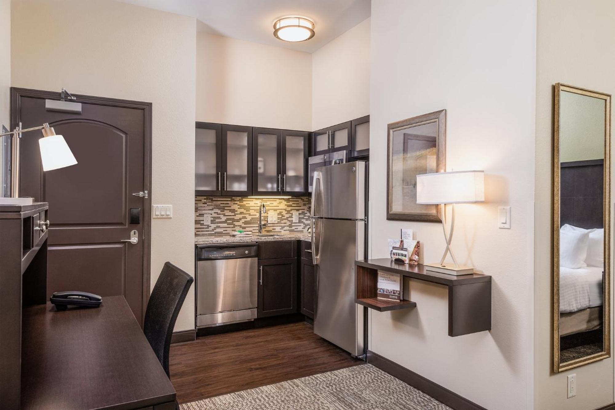 Staybridge Eau Claire - By Ihg Hotel